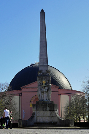 Darmstadt - Alice-Obelisk