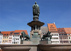 Marktbrunnen mit Skulptur Otto dem Reichen